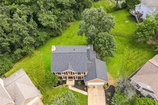 501 Oak Leaf Manor Ct, Ballwin, MO 63021 - Photo 3