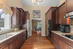 1706 Carman Valley Dr, Ballwin, MO 63021 - Photo 27