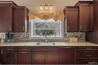 1706 Carman Valley Drive, Ballwin, MO 63021 - Photo 23
