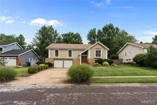 1706 Carman Valley Dr, Ballwin, MO 63021 - Photo 3