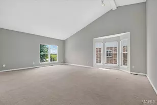 922 Penny Ln, Saint Peters, MO 63376 - Photo 5