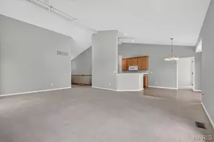922 Penny Ln, Saint Peters, MO 63376 - Photo 7