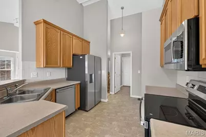 922 Penny Lane, Saint Peters, MO 63376 - Photo 7