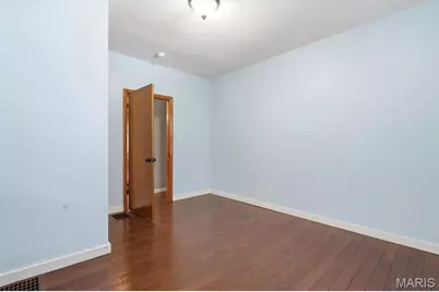 7727 Jerome Avenue, Maplewood, MO 63143 - Photo 13