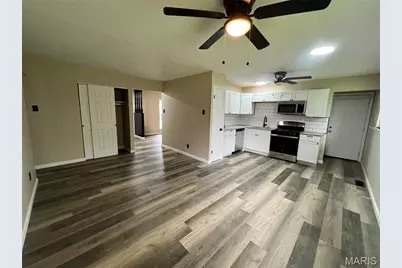 3270 Kingsley Drive, Florissant, MO 63033 - Photo 13