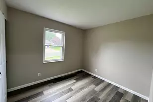 3270 Kingsley Dr, Florissant, MO 63033 - Photo 5