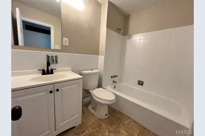 3270 Kingsley Drive, Florissant, MO 63033 - Photo 9