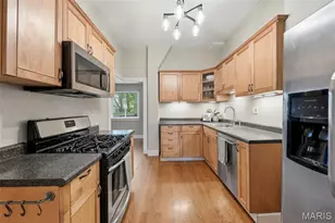4262 Hartford St, Saint Louis, MO 63116 - Photo 15
