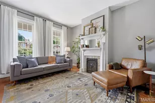 4262 Hartford St, Saint Louis, MO 63116 - Photo 9