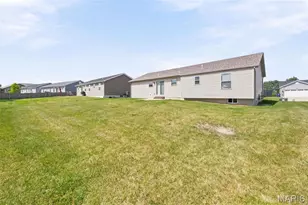 471 Honeysuckle Creek Dr, Wentzville, MO 63385 - Photo 23