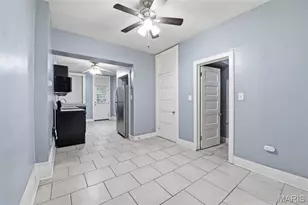 3008 Henrietta St, Saint Louis, MO 63104 - Photo 5