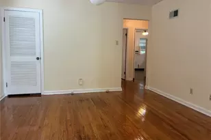1813 Princeton Pl, Richmond Heights, MO 63117 - Photo 3
