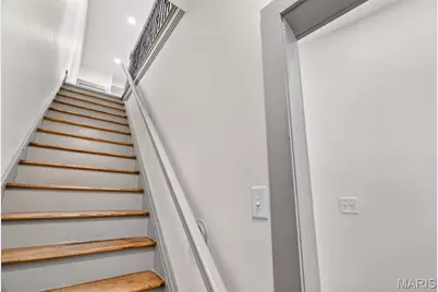 1810 Utah Street, Saint Louis, MO 63118 - Photo 29