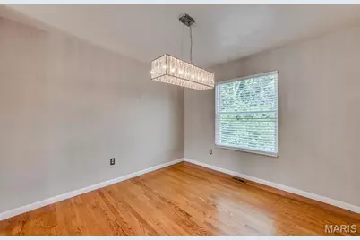340 Emmanuel Court, Valley Park, MO 63088 - Photo 9