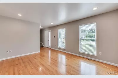 340 Emmanuel Court, Valley Park, MO 63088 - Photo 7
