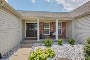 8003 Knights Crossing Dr, O'Fallon, MO 63368 - Photo 3
