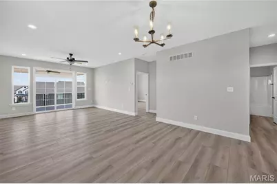 729 Barnwood Hill Drive, O'Fallon, MO 63385 - Photo 15