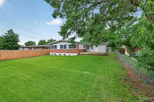 1360 Arlington Dr, Florissant, MO 63033 - Photo 57