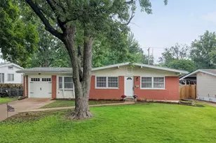 1360 Arlington Dr, Florissant, MO 63033 - Photo 3