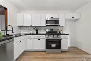 1360 Arlington Dr, Florissant, MO 63033 - Photo 23