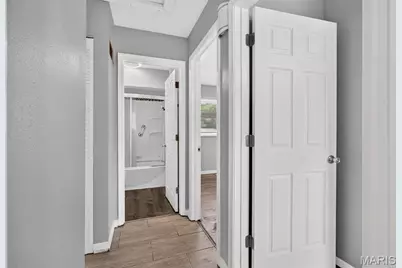 1325 Estes Drive, Florissant, MO 63031 - Photo 17