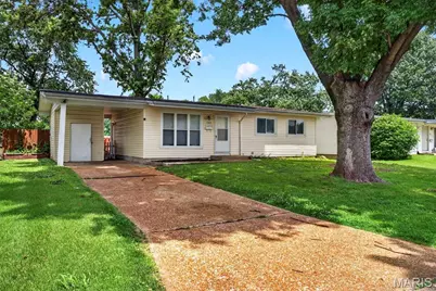 1325 Estes Drive, Florissant, MO 63031 - Photo 3