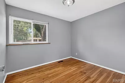1325 Estes Drive, Florissant, MO 63031 - Photo 21
