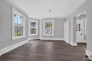7403 Commonwealth Ave, Saint Louis, MO 63143 - Photo 3
