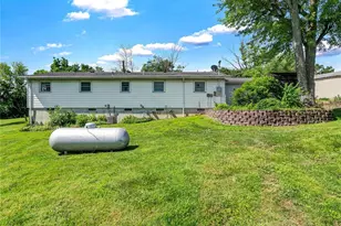 894 Obermark Ln, Washington, MO 63090 - Photo 5