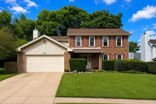 800 Eaglebrooke Dr, Ballwin, MO 63021 - Photo 1