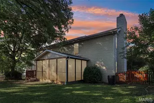 800 Eaglebrooke Dr, Ballwin, MO 63021 - Photo 49
