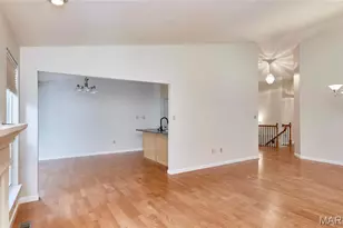 215 Cordovan Commons Pkwy, Chesterfield, MO 63017 - Photo 13