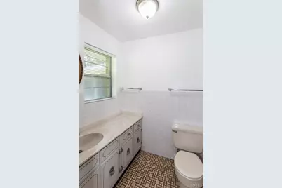3 Creekside Lane, Creve Coeur, MO 63141 - Photo 13