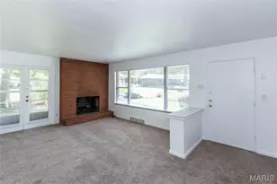 3 Creekside Ln, Creve Coeur, MO 63141 - Photo 3