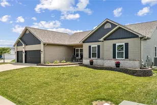 800 Mule Creek Dr, Wentzville, MO 63385 - Photo 1