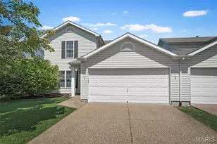 19 Tyler Ct, Wentzville, MO 63385 - Photo 1