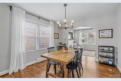 5625 Tholozan Avenue, Saint Louis, MO 63109 - Photo 13