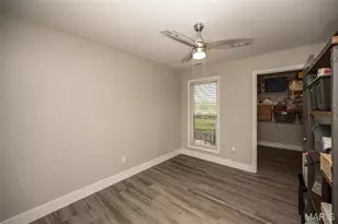 6300 Sprig Oak Ct, Saint Louis, MO 63128 - Photo 17