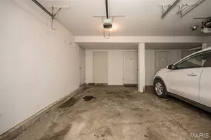 6300 Sprig Oak Ct, Saint Louis, MO 63128 - Photo 29