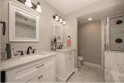 6300 Sprig Oak Court #A, Saint Louis, MO 63128 - Photo 25