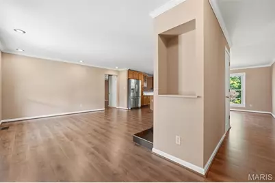 4970 Fernhill Drive, Saint Louis, MO 63128 - Photo 3