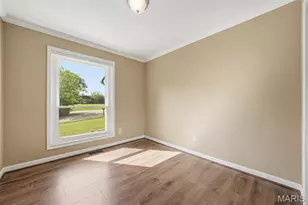 4970 Fernhill Dr, Saint Louis, MO 63128 - Photo 15