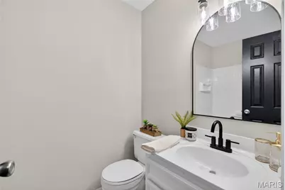 2331 Kratky Road #E, Saint Louis, MO 63114 - Photo 9