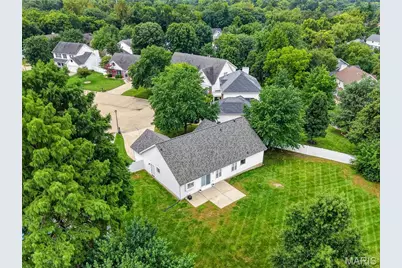 8 Lewis Court, Saint Peters, MO 63376 - Photo 93