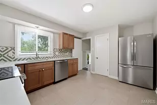 9201 Guthrie Ave, Woodson Terrace, MO 63134 - Photo 13