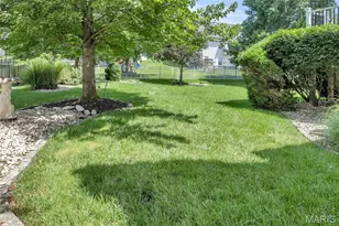 731 Castle Pines Dr, Ballwin, MO 63021 - Photo 33