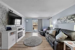 2800 Blackforest Dr, Oakville, MO 63129 - Photo 5