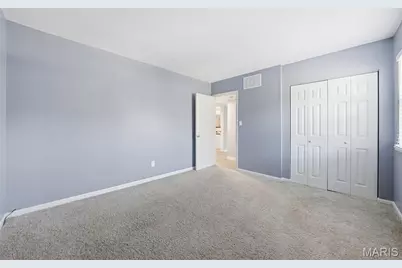 8907 Wrenwood Lane, Brentwood, MO 63144 - Photo 23