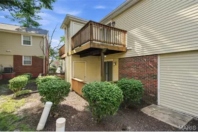 8907 Wrenwood Lane, Brentwood, MO 63144 - Photo 29