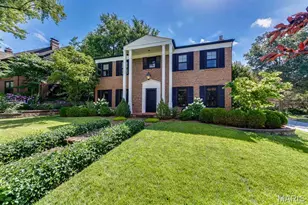 26 Granada Way, Ladue, MO 63124 - Photo 1